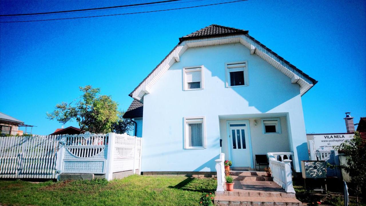 Vila Nela Podhájska Extérieur photo